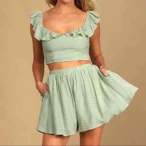 *NWT Lulus wmns 2 piece sage green set sz M